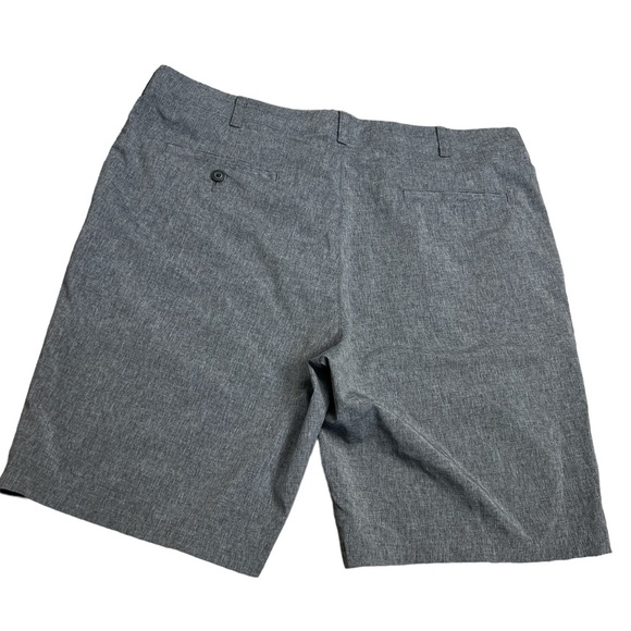 Ben Hogan Performance Athletic Moisture Wicking Stretch Casual Golf Shorts - Picture 2 of 7